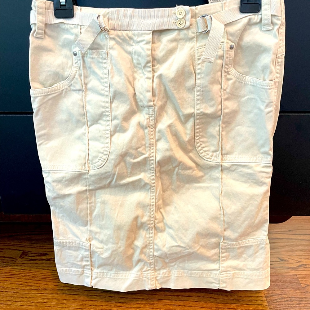 Emporio Armani skirt, cream color, size 40 US 6
